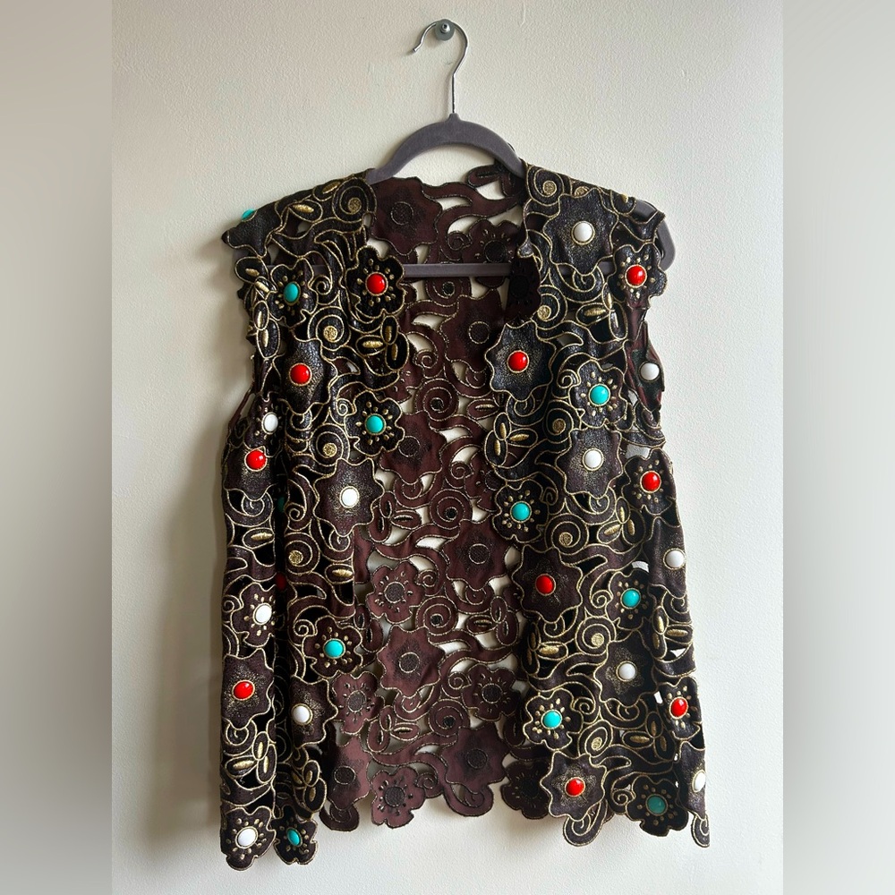 Vintage 1970s Embroidered Cutout Leather Vest – No Tag (Estimated S/M)
